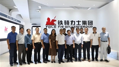 生(sheng)豬産(chan)業振興如何做？湖(hú)南(nan)省政協副主(zhu)席入川考察，探索背